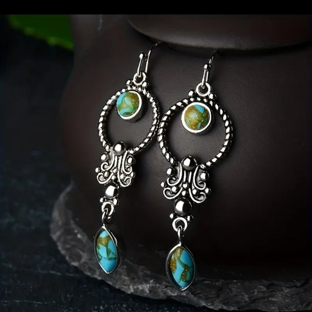 Vintage Inlaid Europian / Thai Turquoise Earrings.